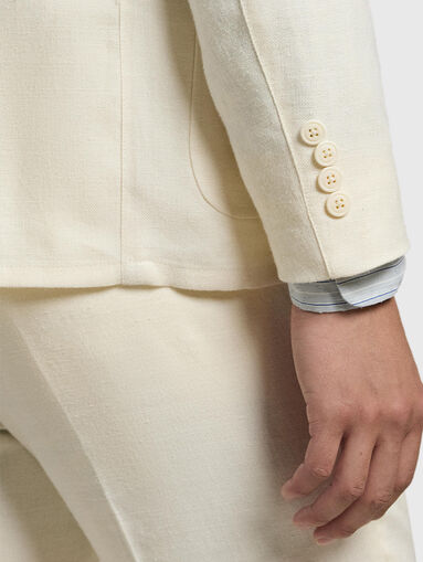 Slim blazer in silk - 5