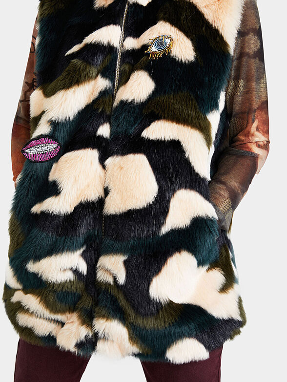 Hooded faux fur vest with zip - 6