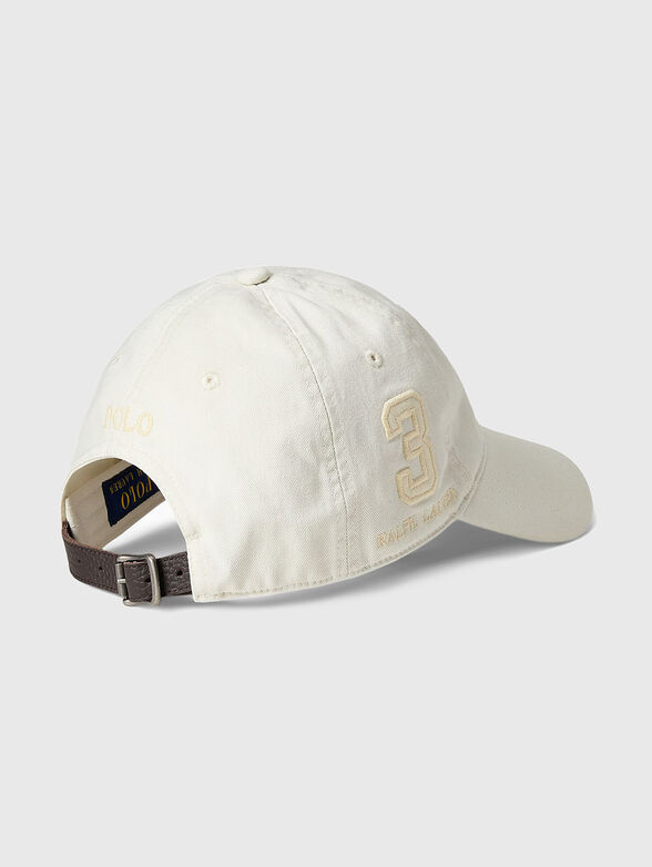 Cap with embroidered logo - 2