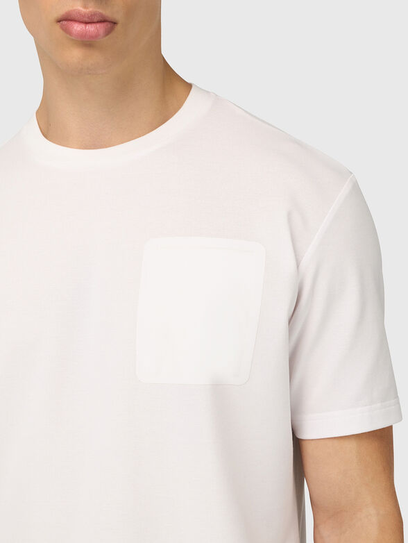 White T-shirt with accent pocket - 4