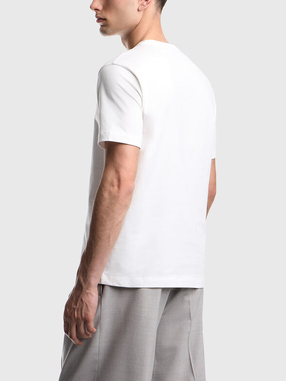 Cotton T-shirt with a print  - 3