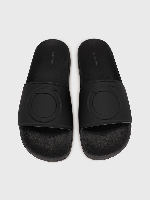 Black beach slides with logo detail - 6