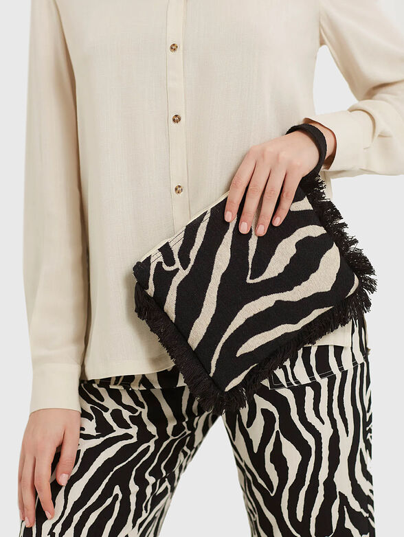 MANYARA animal print clutch - 2