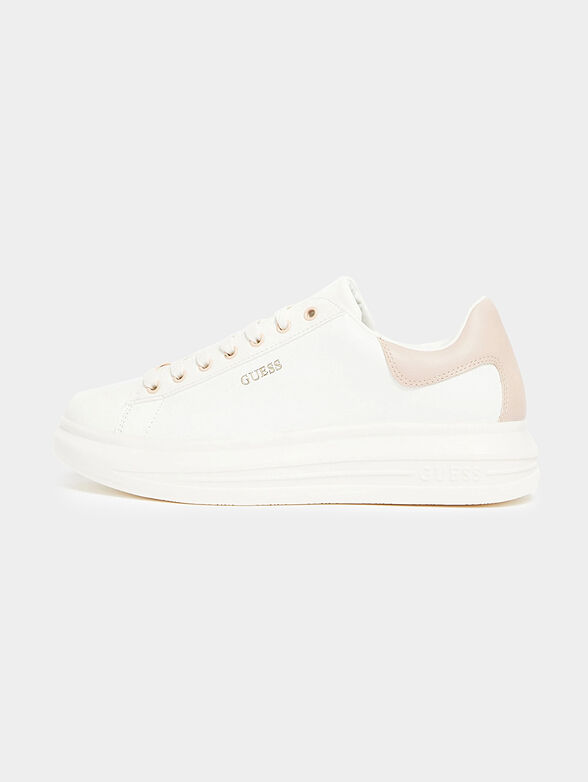 VIBO sports shoes with golden accents - 1