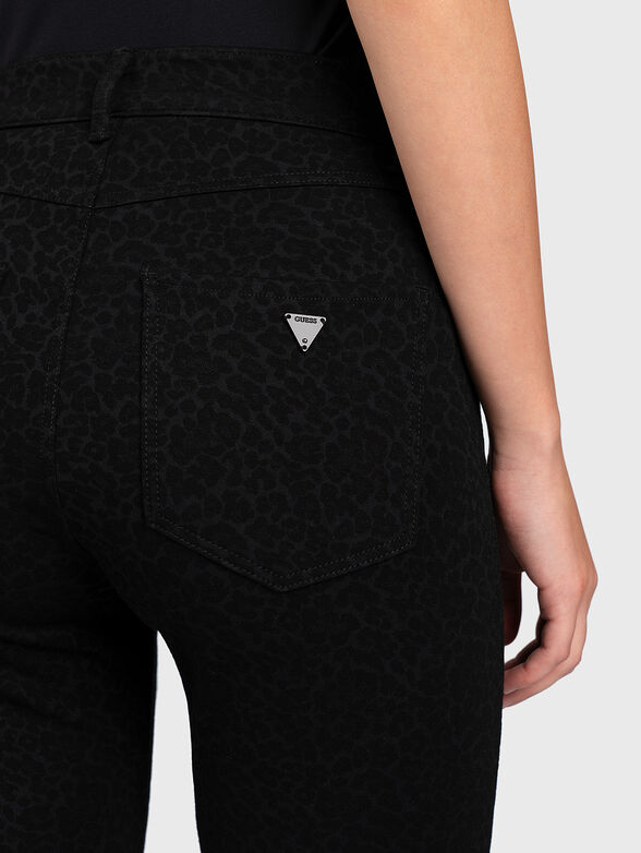 SEXY CURVE Pants with animal print - 3