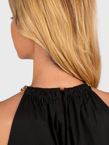 Black dress with gold chain belt - 4