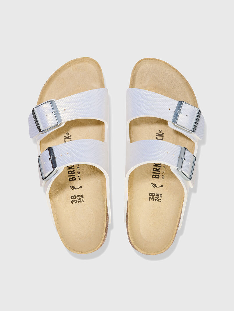 ARIZONA slippers with pearl effect - 3