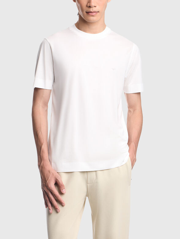 White t-shirt - 1