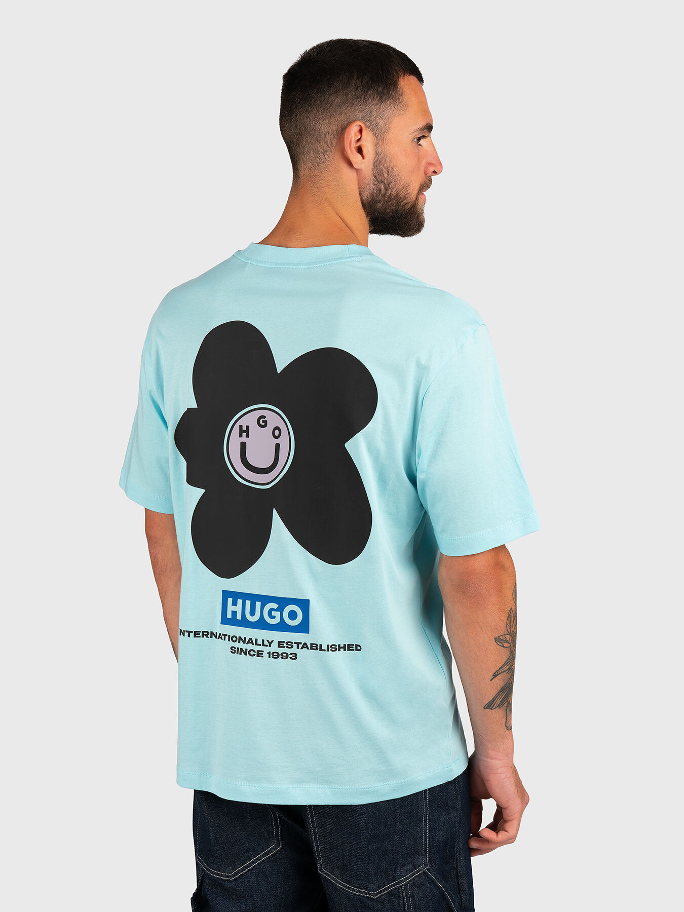 NORETTO T-shirt with contrast print brand HUGO BLUE