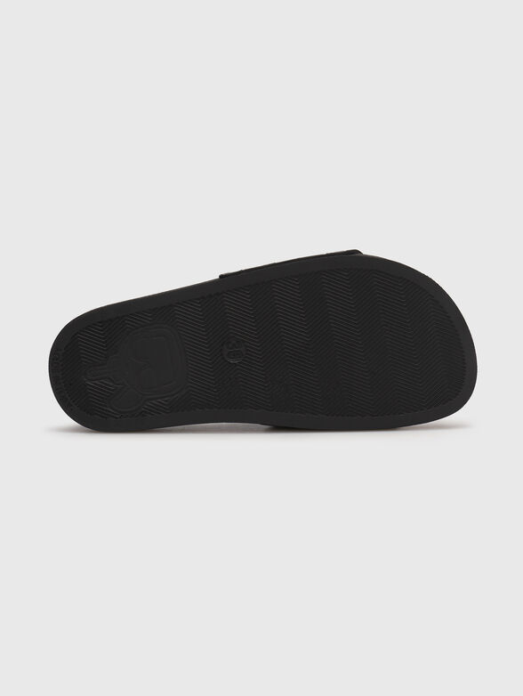 KONDO black beach slides with monogram embossed - 5