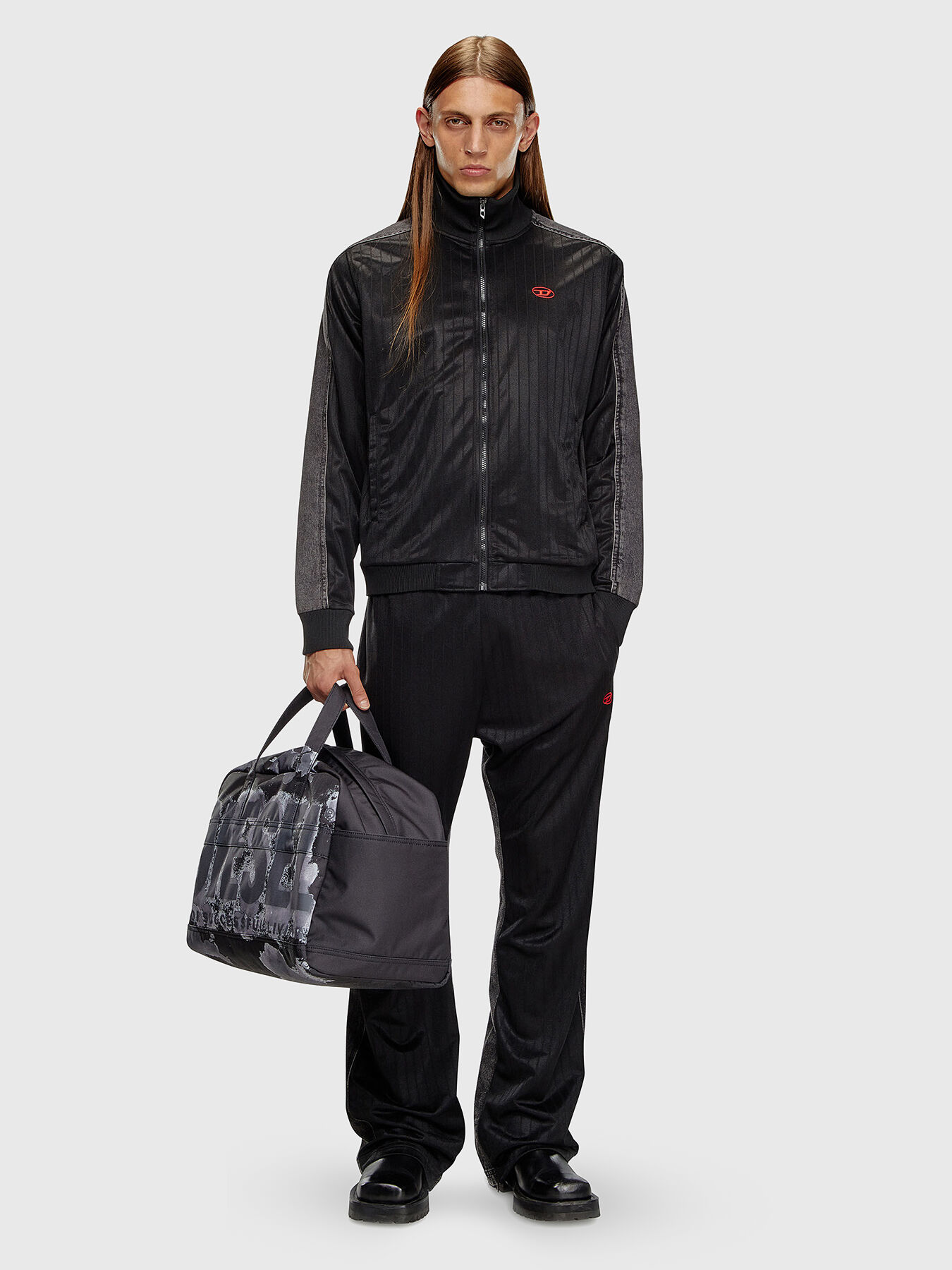 RAVE DUFFLE L X travel bag brand DIESEL — Globalbrandsstore.com/en