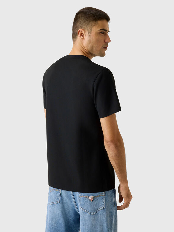 Slim fit T-shirt with oval neck - 3