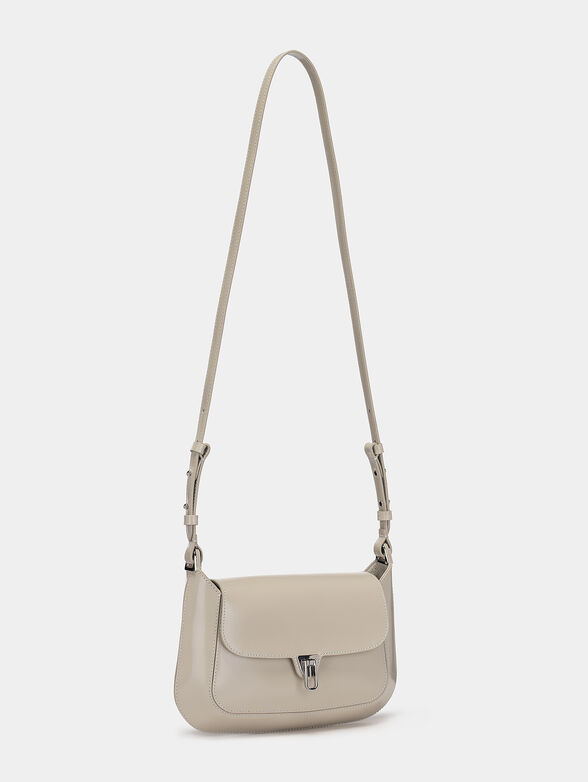 Leather hobo bag with lacquered effect in beige color - 2