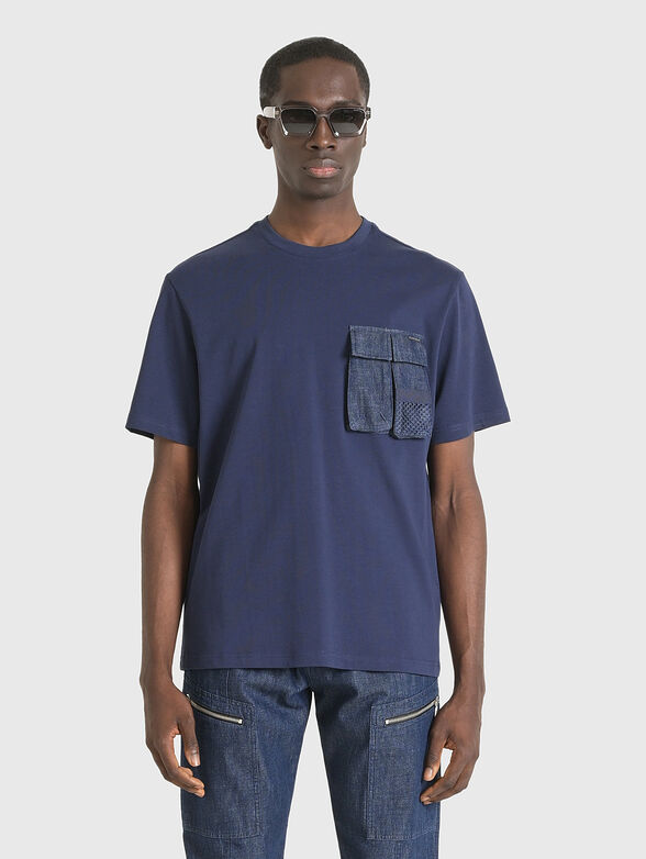 T-shirt with accent pockets - 1