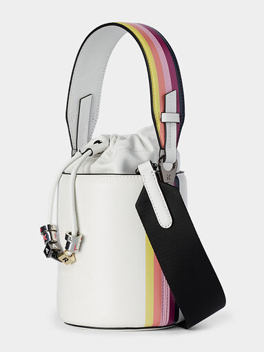 K/CHARMS Bucket bag with logo pendant - 4
