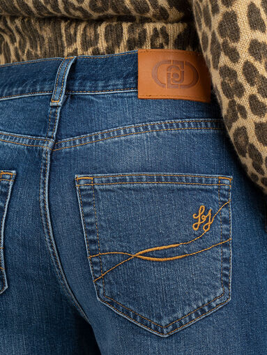 Jeans with turned-up hem  - 3