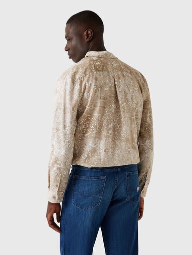 Shirt with accent print - 3