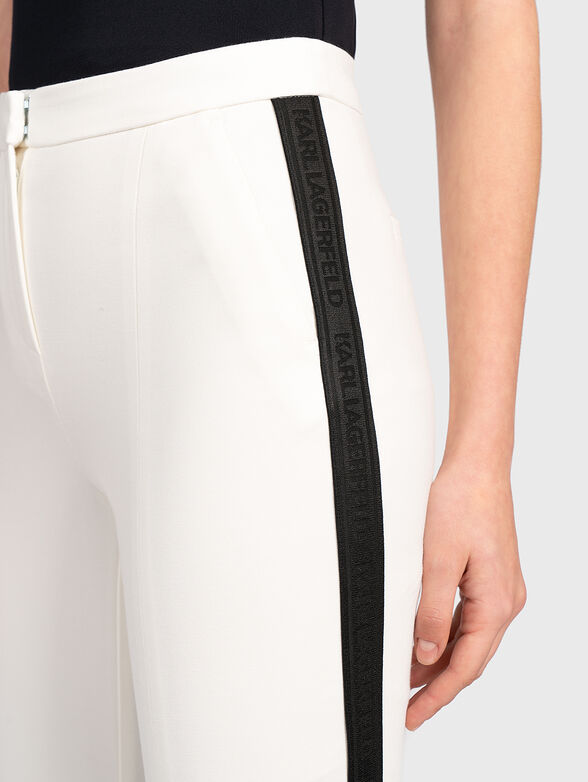 Trousers with branded straps - 3