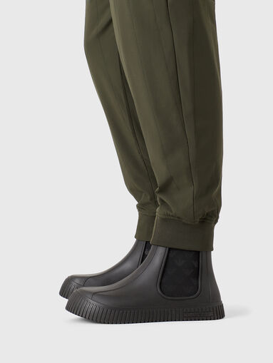 Trousers with logo - 3