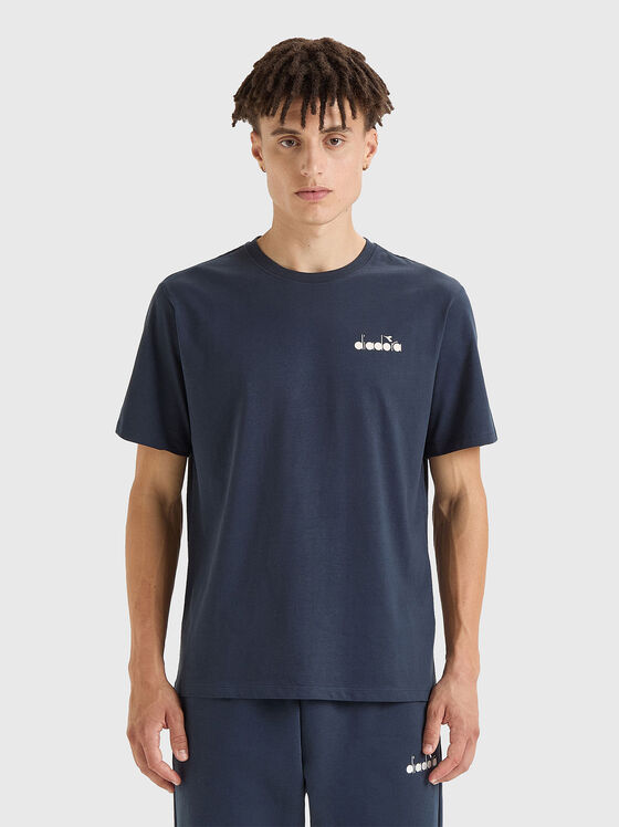 Unisex T-shirt with an accent logo print - 2