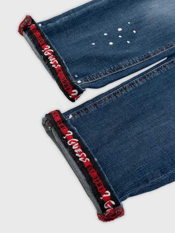 Blue jeans with washed effect - 4