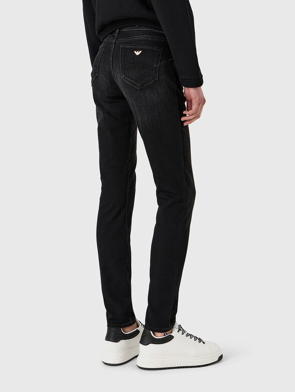 Black jeans with embroidered logo - 2