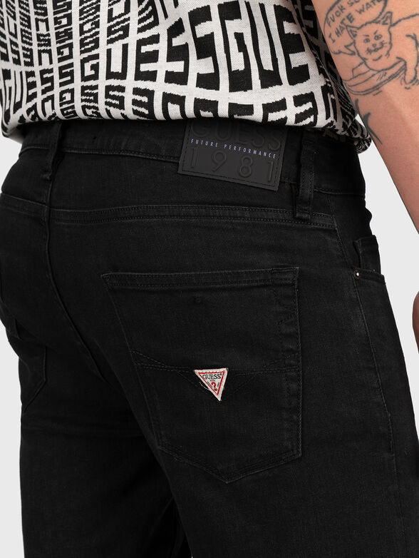 CHRIS jeans in black color - 3