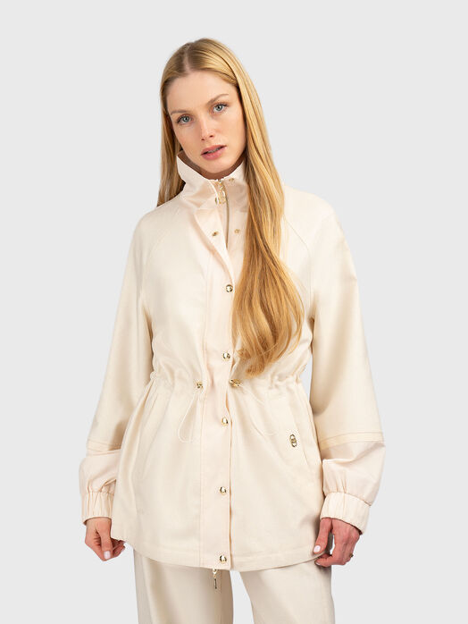 Transitional jacket with high collar 