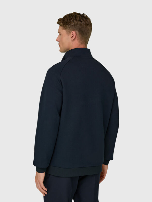 Zip-up sweatshirt with a high collar - 3