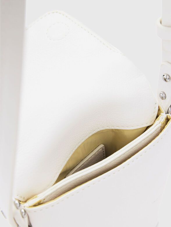 Small bag with silver details - 5