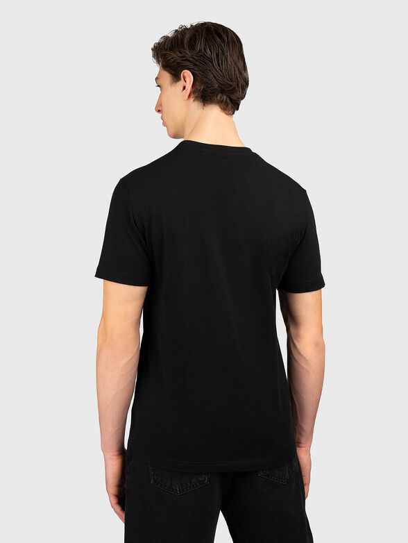 Black t-shirt - 3