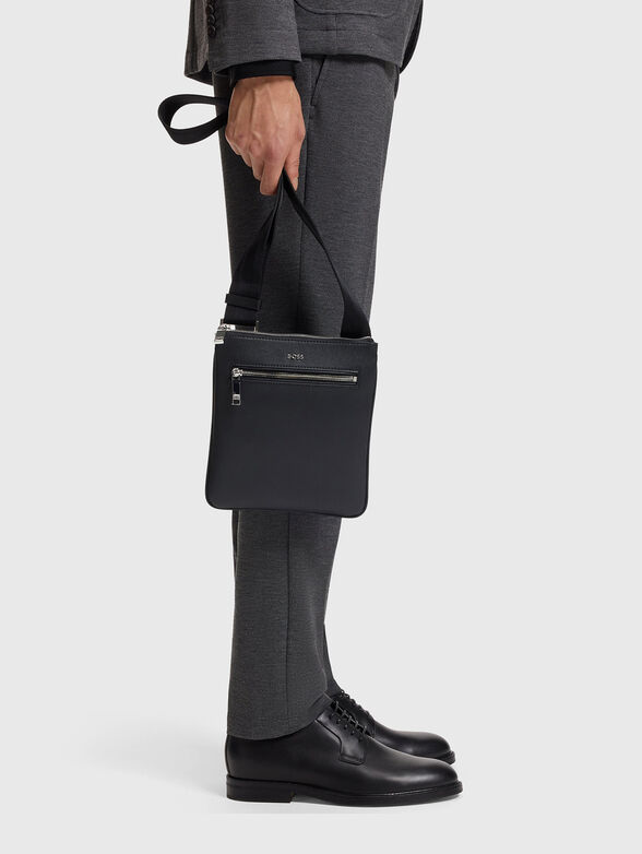 Black leather bag - 2