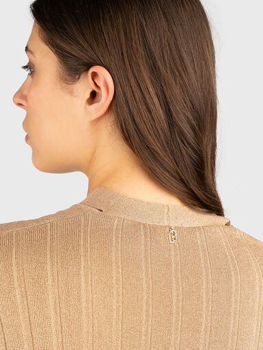 Sweater with V-neck - 4
