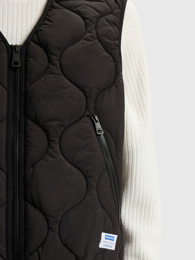 Quilted vest - 5