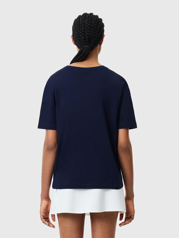 Black T-shirt with V-neck - 3