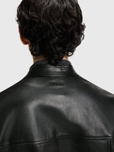 Slim fit jacket in grained leather - 5