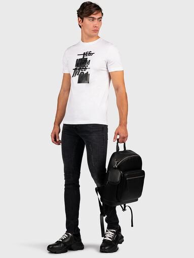 Black t-shirt with print - 5
