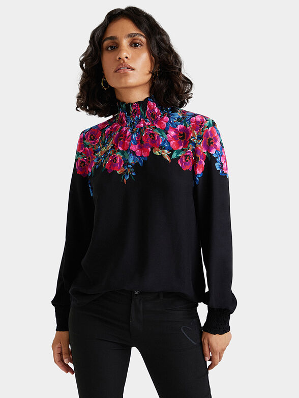 Blouse PETUNIA with floral motifs - 1