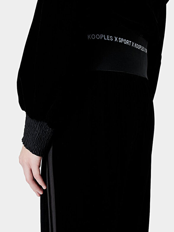 Velvet trousers in black color - 4