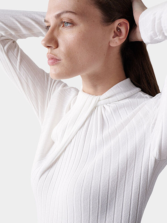 White ribbed sweater - 5