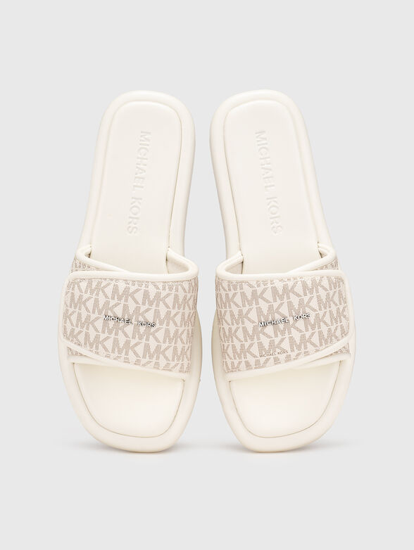 Slippers with logo - 6