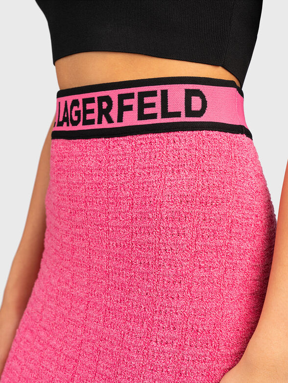 Pencil type skirt with logo accent - 3