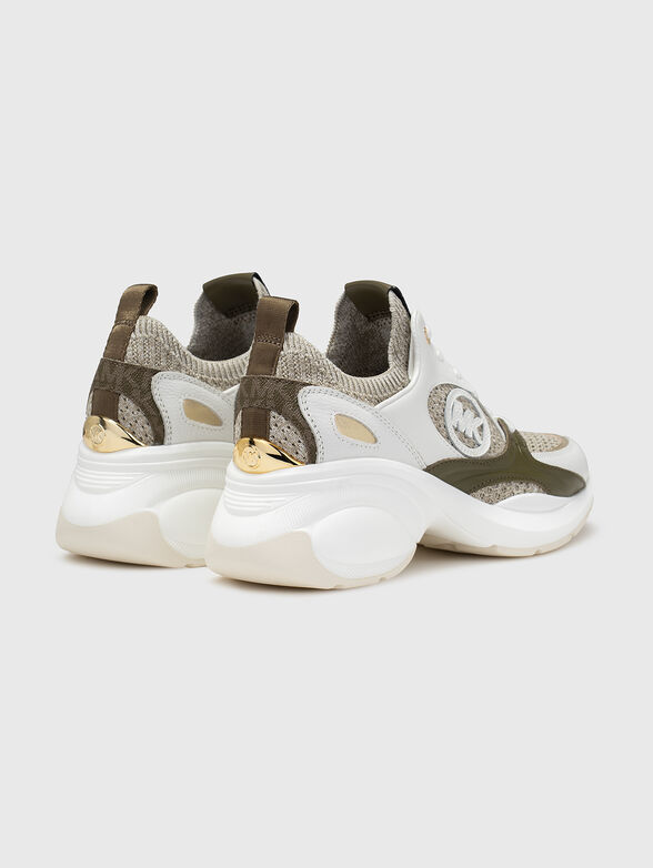 Sneakers with a contrasting logo - 3