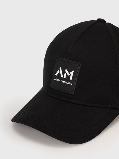 Black cap with logo patch  - 5