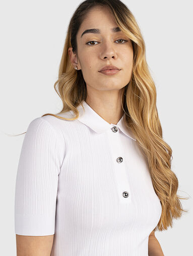 White polo shirt with silver buttons - 4