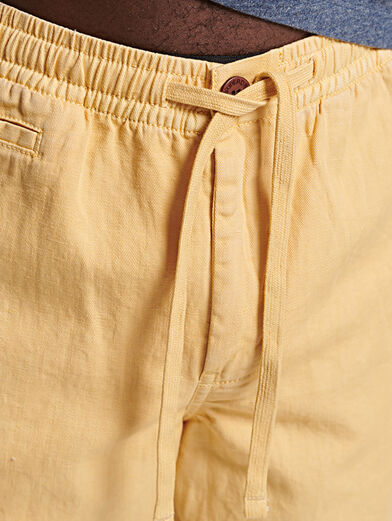 Shorts in light beige color - 3