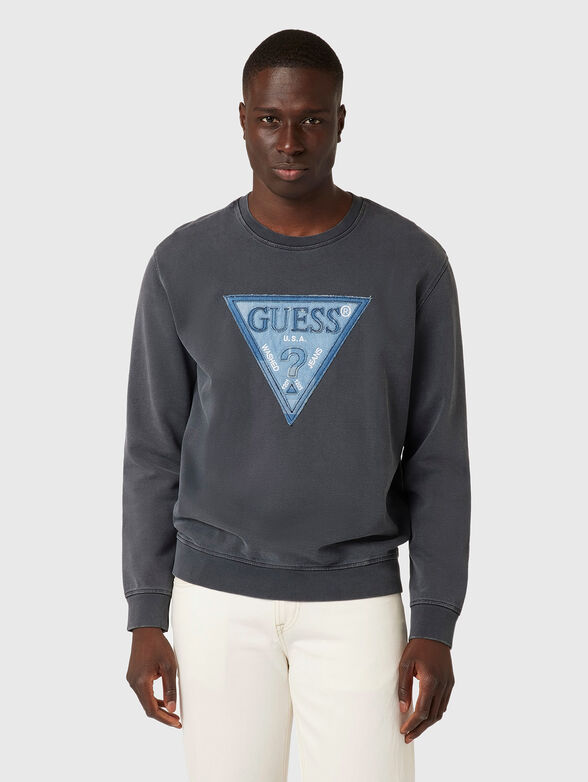 Rond neck sweatshirt with logo patch - 1