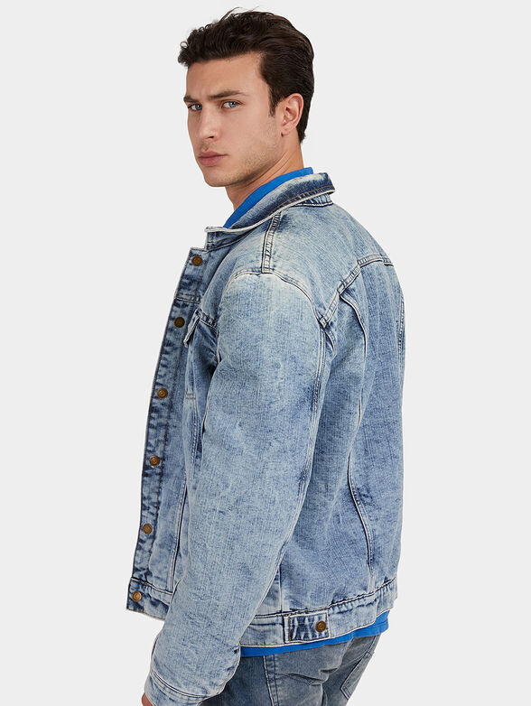 Reversible denim jacket with logo patch - 3