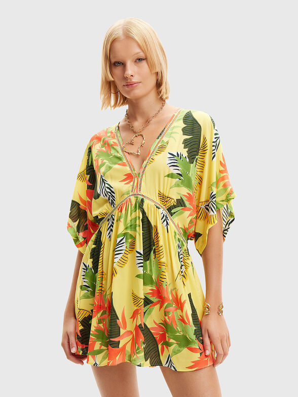 Beach dress with tropical print - 1