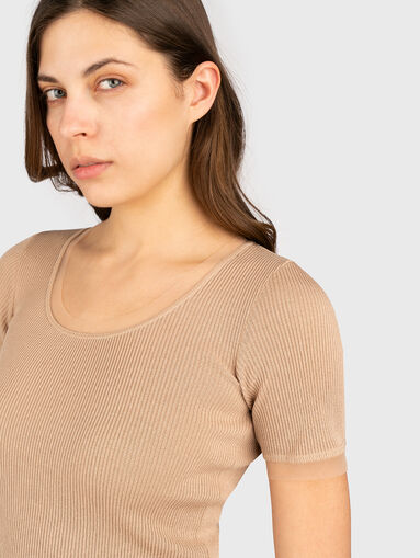 T-shirt with sheer details - 4